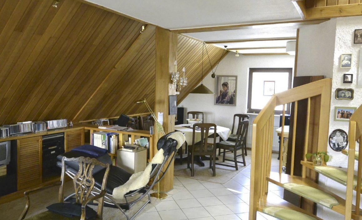 Altrip / Tolle 4-Zimmer-Maisonette-Wohnung mit Galerie im Herzen von Altrip