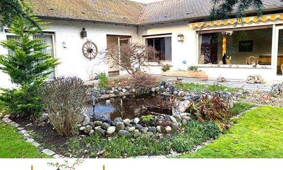 859/ Exklusiver Architekten – Bungalow in der besten Lage von Limburgerhof Süd mit traumhafter Gartenanlage und Pool / Limburgerhof