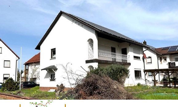4499/ Ein bis Zweifamilienhaus mit idyllischem Garten in bevorzugter Lage von Lingenfeld und großem Potenzial in Lingenfeld